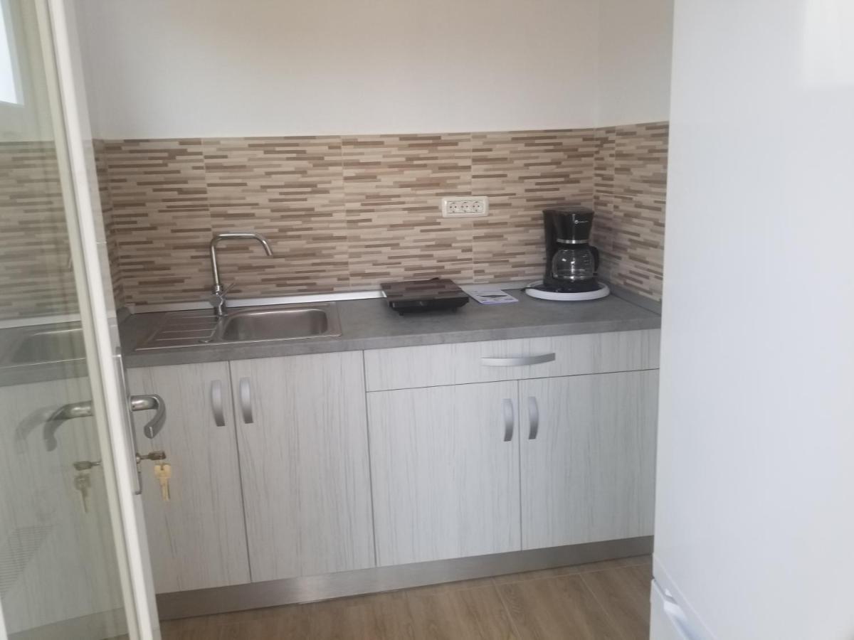Autentic Adorabil Apartment Albeştii Pământeni Exterior foto